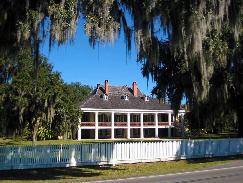 Book your New Orleans: Destrehan Plantation Tour Experience Today. Discover some of the top rated New Orleans Tours with CitizensFor1GreaterNewOrleans.com.