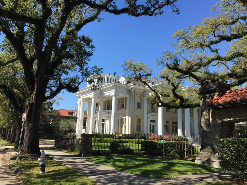 Book your New Orleans: Traditional City and Estate Tour Experience Today. Discover some of the top rated New Orleans Tours with CitizensFor1GreaterNewOrleans.com.